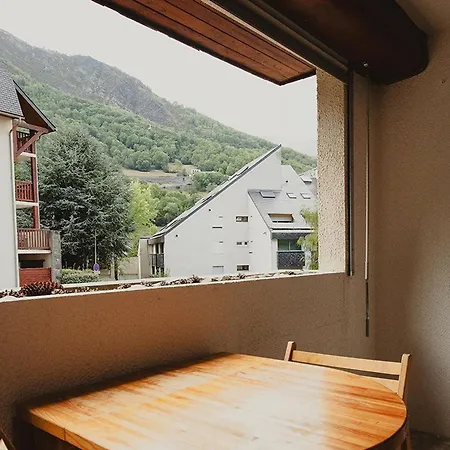 Au Coeur Du Village - 4 Pers. - Fr-1-883-29 Apartment Saint-Lary-Soulan